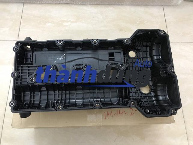 Engine Valve Cover for Kia Sedona
