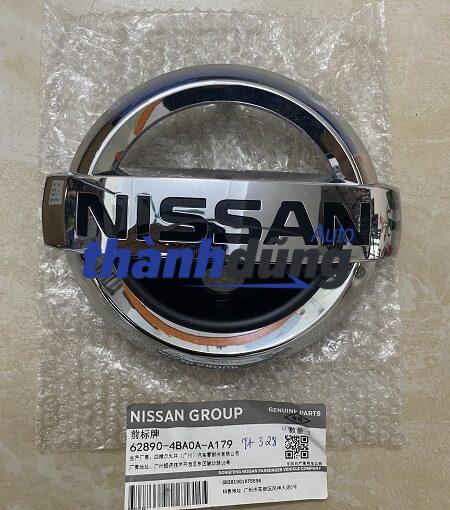Grille emblem Nissan Murano