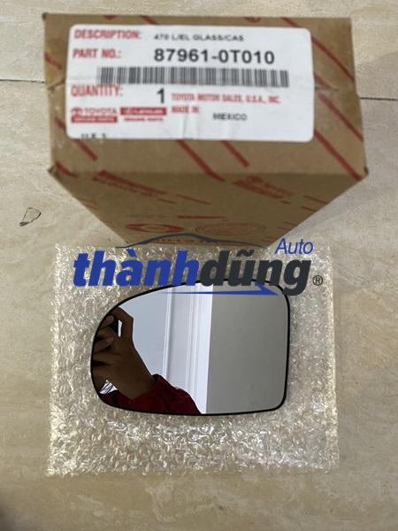 Side-view mirror surface Toyota Venza