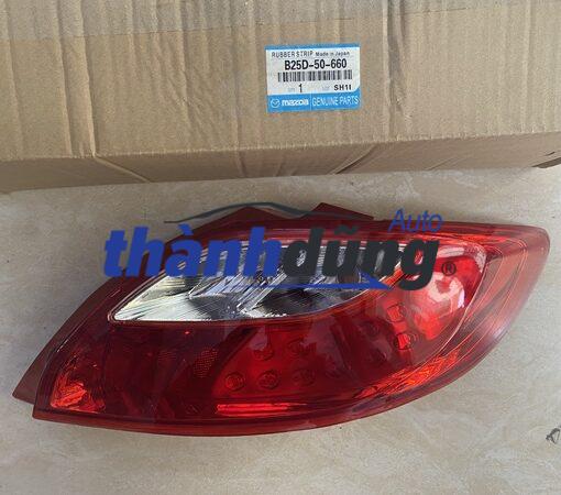 Stop light Mazda 2