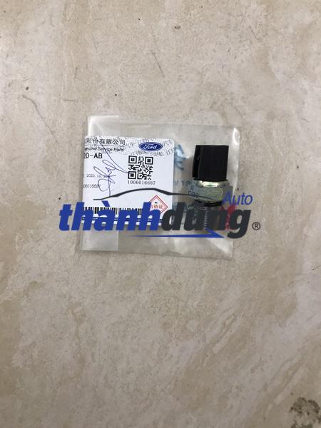Reverse gear light switch Ford Transit 2009