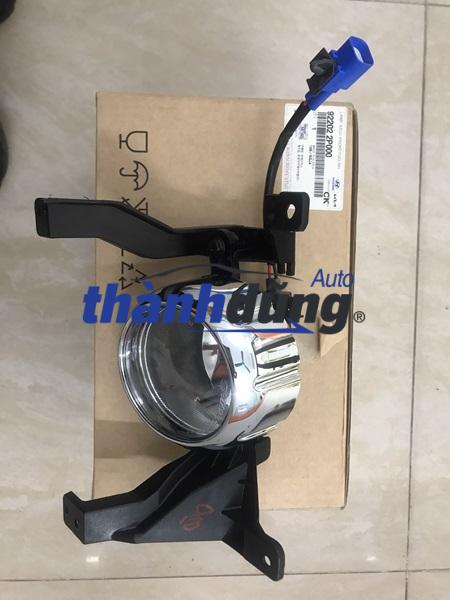 Fog light Kia Sorento 2009