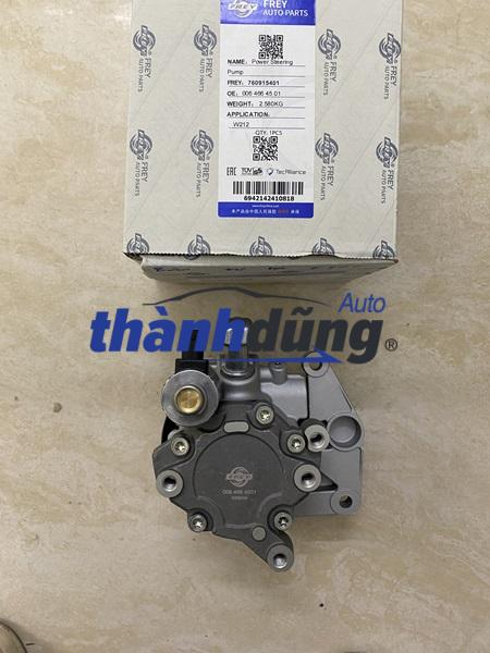 Power steering pump Mercedes E500