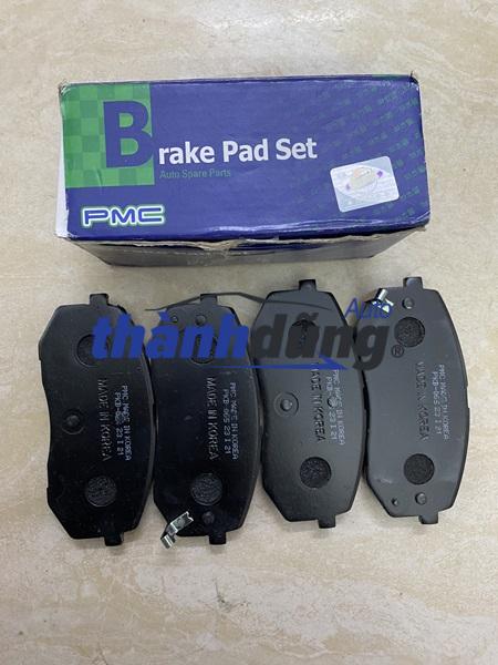 Front brake pad set Hyundai Sonata 2015