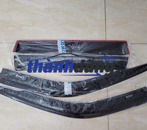 VÈ CHE MƯA TOYOTA ZACE 2004