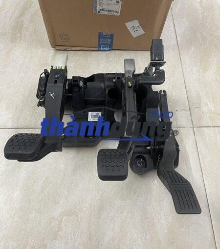BÀN ĐẠP CHÂN GA DAEWOO MATIZ 4
