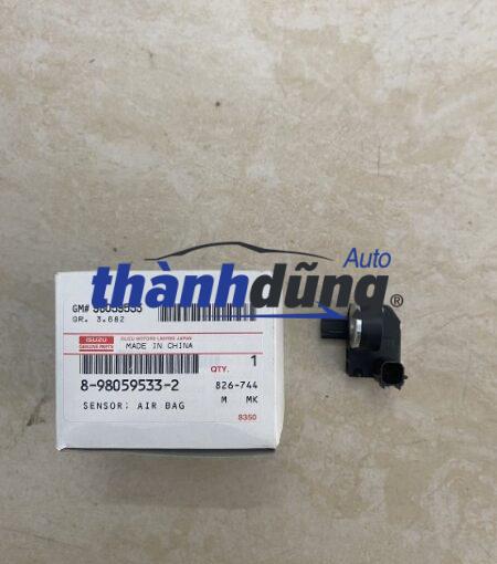 CẢM BIẾN VA CHẠM ĐẦU XE ISUZU MUX 2021