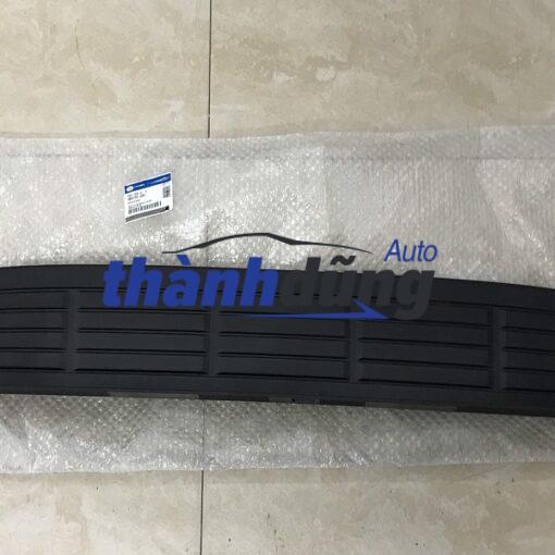 ỐP TRÊN CẢN SAU FORD RANGER 2018