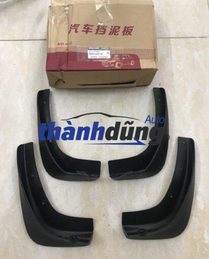 CHẮN BÙN BÁNH NISSAN LIVINA 2007-2011