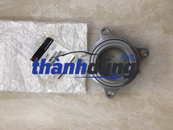 BẠC ĐẠN BÁNH TRƯỚC MITSUBISHI PAJERO 2007