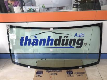 kính chắn gió suzuki apv 2015