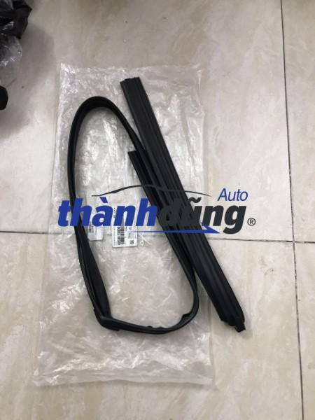 GIOĂNG TRƯỢT KÍNH HYUNDAI ELANTRA 2016