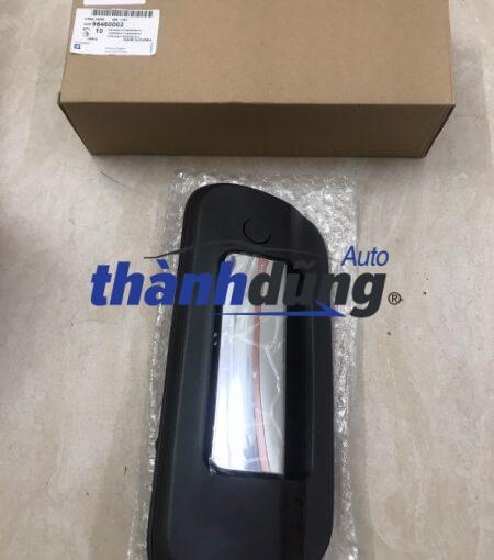 TAY MỞ THÙNG SAU CHEVROLET COLORADO 2016