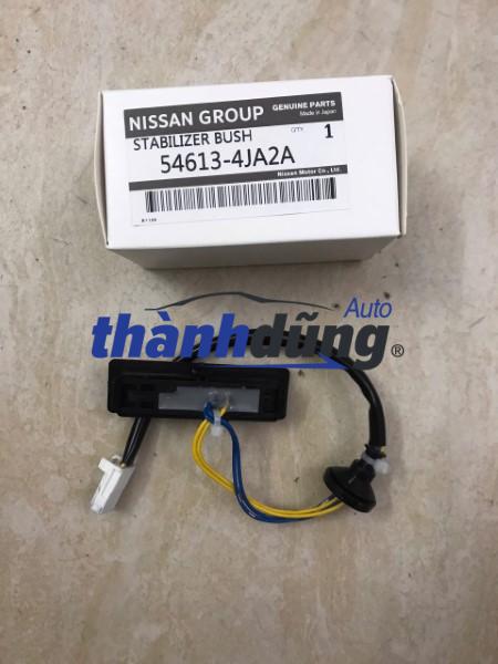 CÔNG TẮC MỞ CỐP HẬU NISSAN XTRAIL 2007