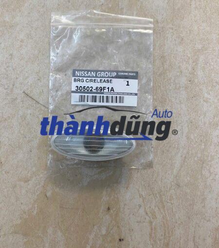 XI NHAN TAI XE NISSAN SUNNY 2013