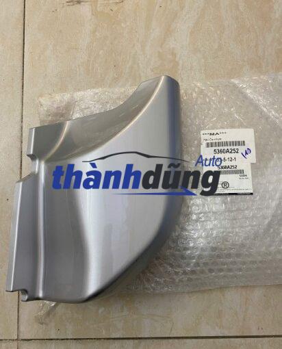 ỐP BẬC LÊN XUỐNG MITSUBISHI TRITON 2015