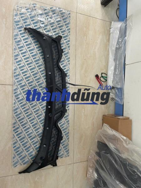 ỐP CHÂN KÍNH FORD ECOSPORT 2013 | CN15A02216AD