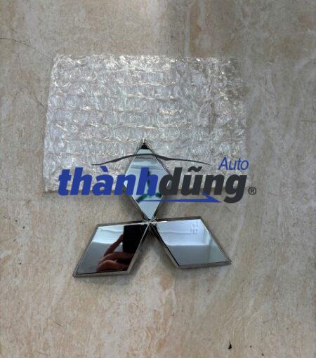 LOGO CA LĂNG MITSUBISHI TRITON | 7415A708