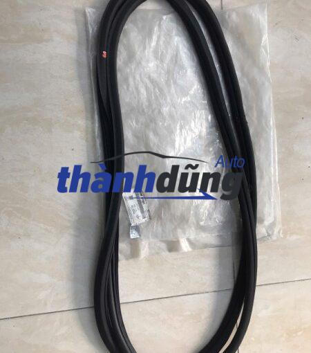 GIOĂNG KHUNG CỬA HYUNDAI PORTER 2 2013 | 821204F001