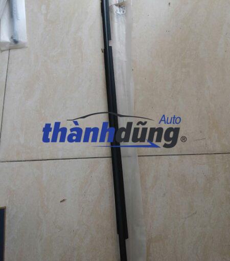 NẸP CHÂN KÍNH TOYOTA LAND CRUISER | 7572160072