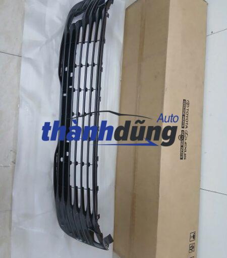 LƯỚI BA ĐỜ SỐC TRƯỚC XE TOYOTA CAMRY 2022 | 5310206510