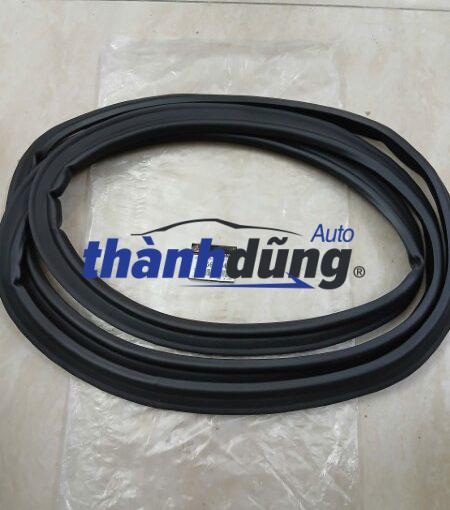 GIOĂNG CỐP SAU XE MITSUBISHI PAJERO 2007 | MB669334