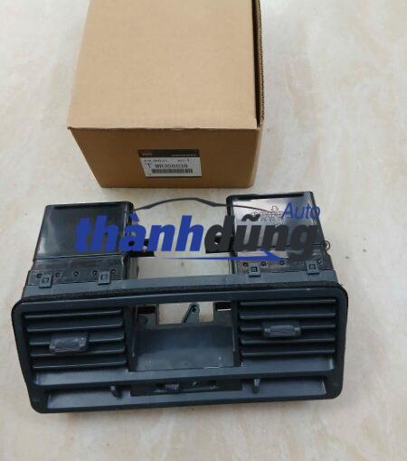 CỬA GIÓ ĐIỀU HÒA TRUNG TÂM XE MITSUBISHI PAJERO V33 | MR308038