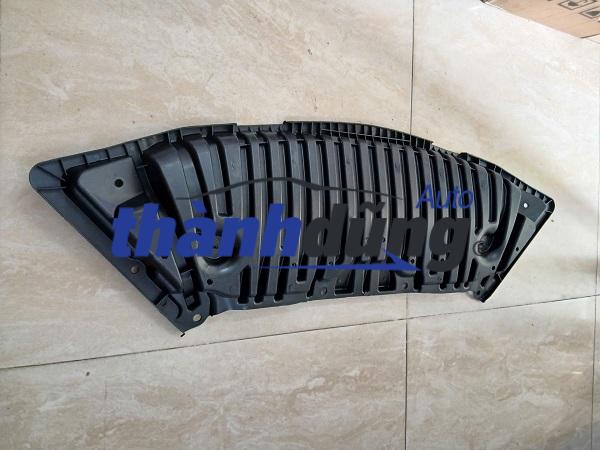 CHẮN BÙN GẦM MERCEDES C350 2010 | 2045200723