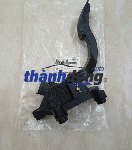 CẢM BIẾN CHÂN GA HYUNDAI STAREX 2013 | 327004H102