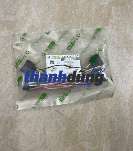 GIẮC CẮM MÔ BIN XE TOYOTA YARIS 2011 | R90919T2011