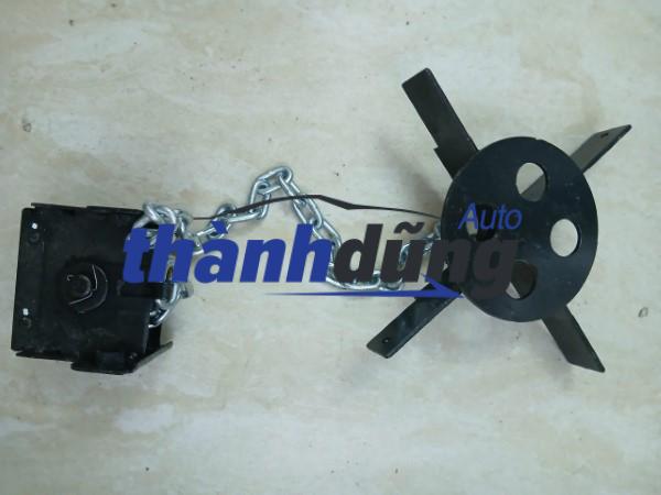 TREO BÁNH DỰ PHÒNG HYUNDAI MIGHTY N250 | 6281045052