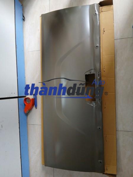 ỐP THÙNG SAU XE MITSUBISHI TRITON 2011 | 6724A013